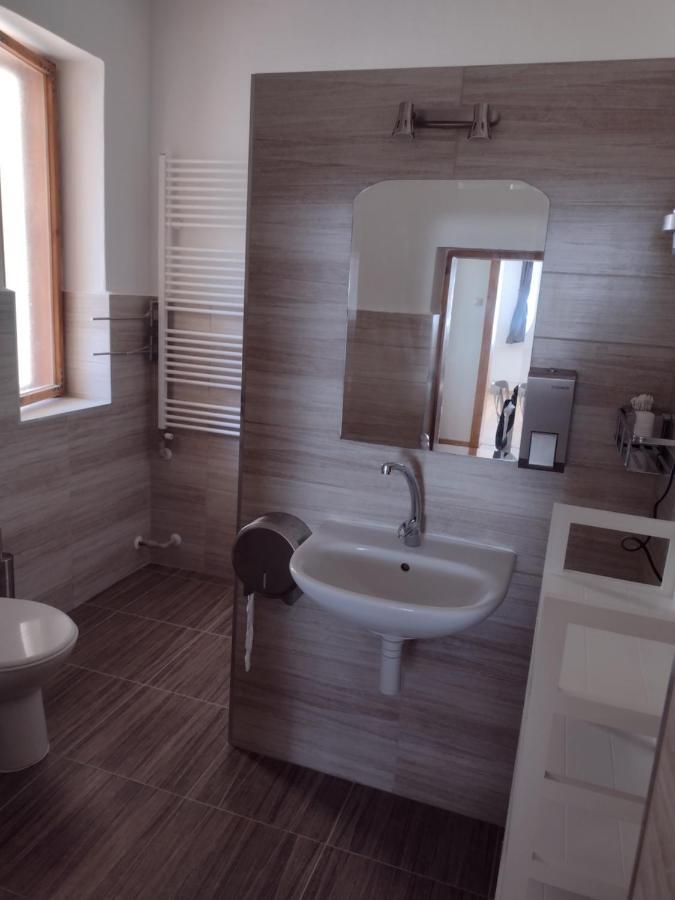Villa Bara Haz à Tvrdosovce Extérieur photo